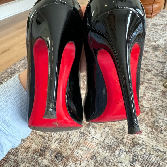 Christian Louboutin Shoes - Christian Louboutin Simple Pumps 100